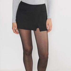 Aritizia Wilfred Allegory Skort